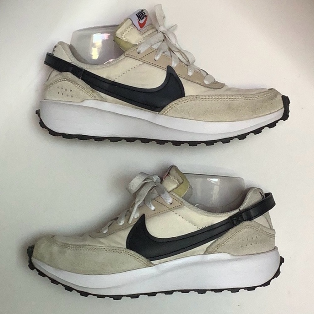 Nike Womens Waffle Debut Sneakers Size 7.5 Sanddrift